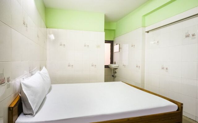 SPOT ON 45592 Nice Guest House