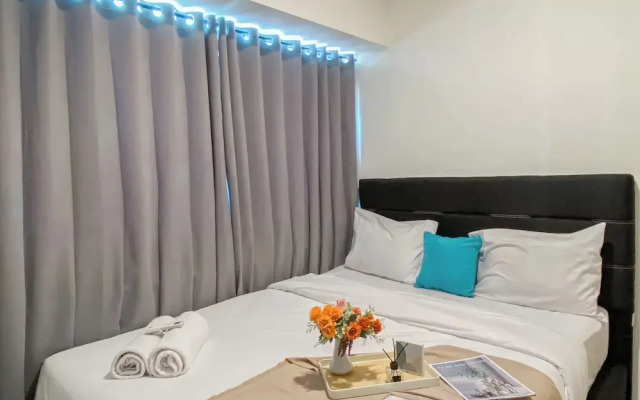Warm And Homey 1Br At Meikarta Apartment