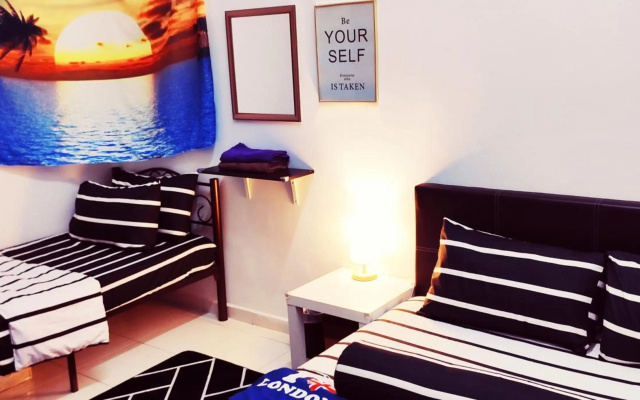 VINTAGE ALOR SETAR fully aircond wifi pool – Guest Rooms – Alor Setar