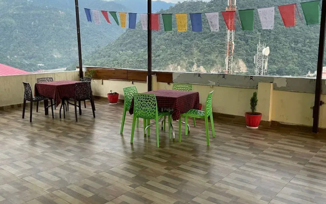 Hotel The Shivaay - Delight Inn