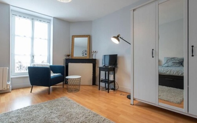 Macon-Gare-Centre Ville-Parking-Cosy-Wifi
