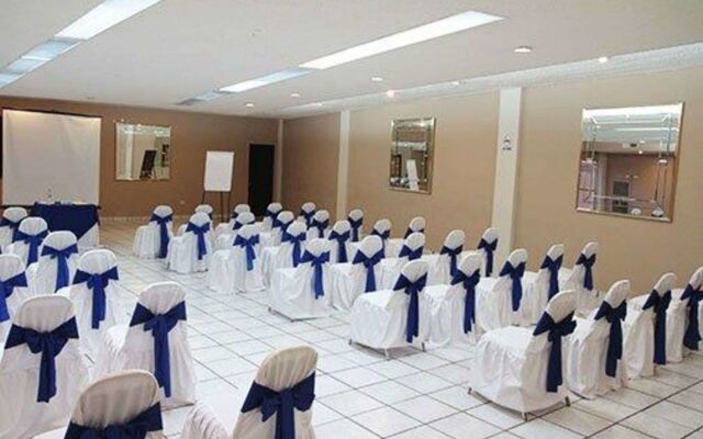 Quality Inn Piedras Negras