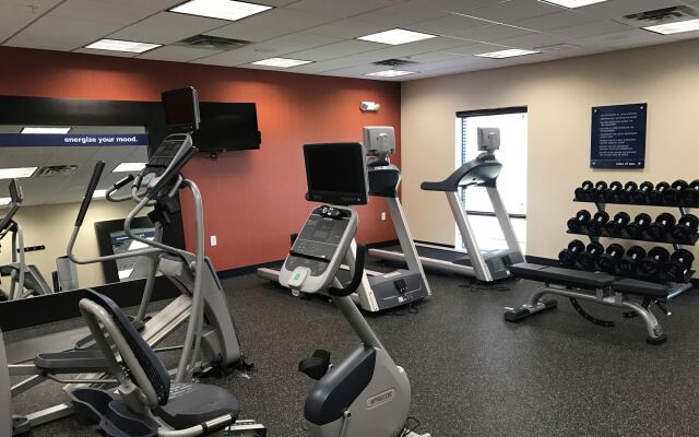 Hampton Inn & Suites Moore