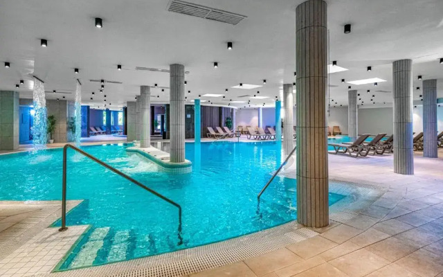Ambient Hotel And AromaSpa