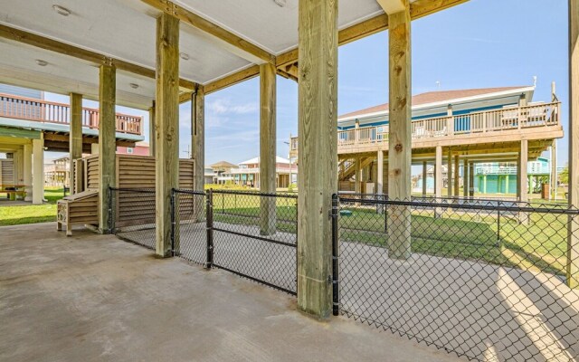 1 Holiday 4 Bedroom Home by RedAwning