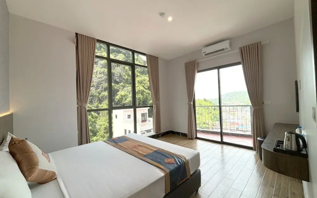 Viet Hoa Hotel & Residence