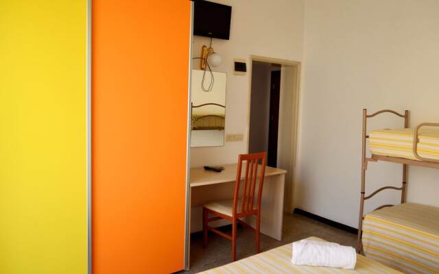 New Hotel Cirene Triple Room for 3 People Comfort With Breakfast