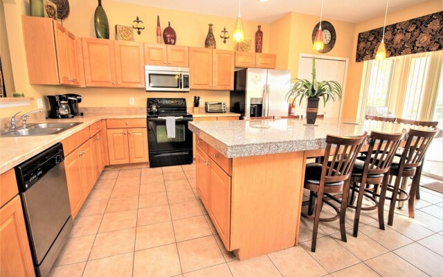 Maderia Beach Villa 6 Bedroom