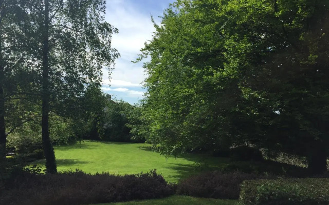 Tudor Lodge Guest Accommodation