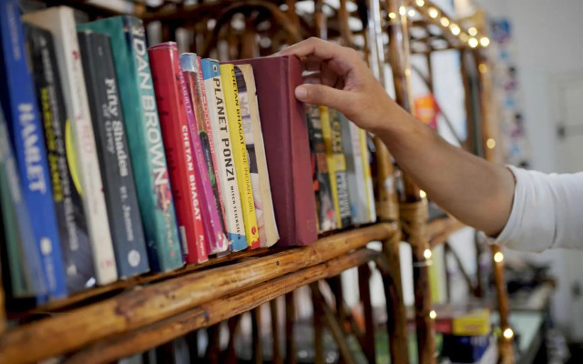 Lifespace- Spacious Hostel in a Luxurious Villa