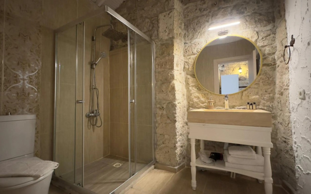 Aliko Hotel