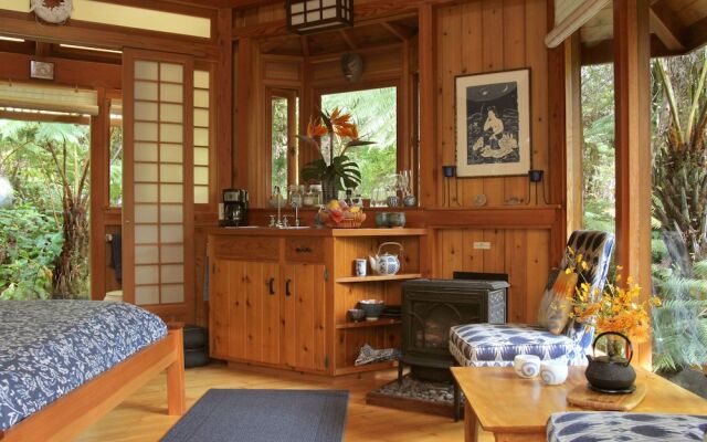 Volcano Rainforest Retreat