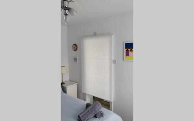 Seven Seas Beach Retreat Studio Flat