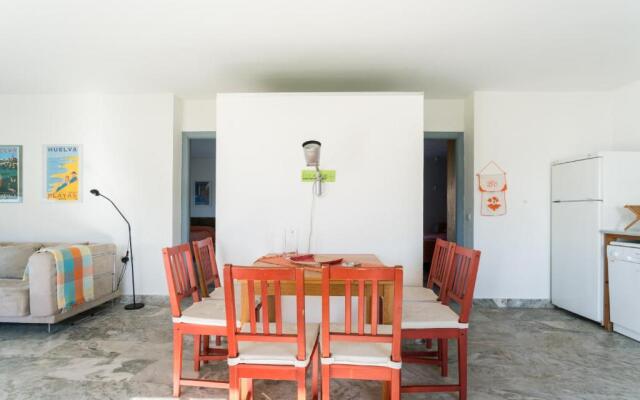 Casa de las Letrinas Baja