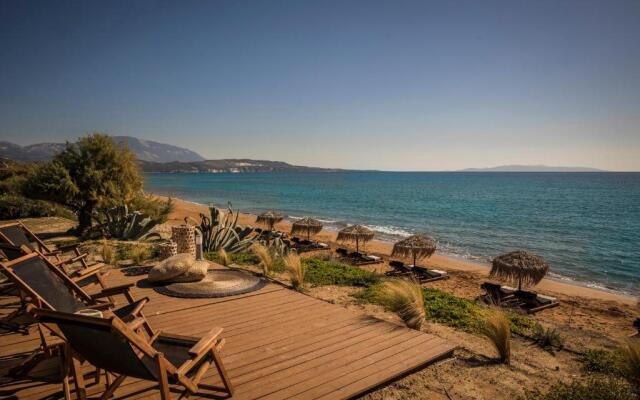 Argilos suite-Grand Blue Beach Residence