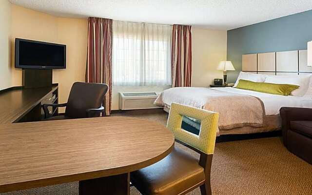 Sonesta Simply Suites Chicago Waukegan