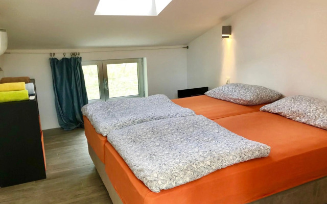 LOFT-Beach-apartments RATKO