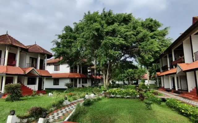 Goldfield Club & Lake Resort, Kumarakom