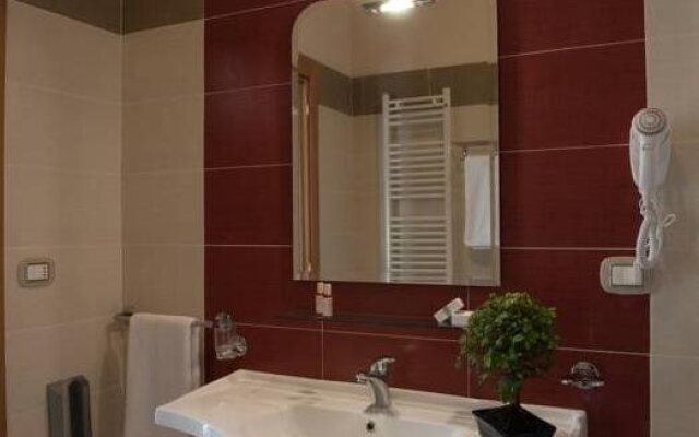 Buongusto Hotel & Restaurant