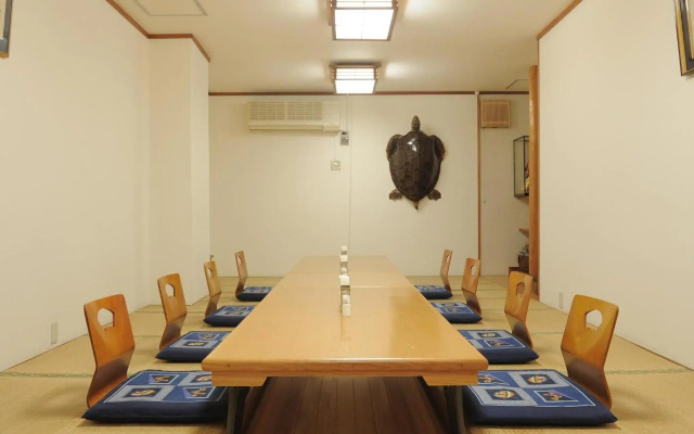 Crown Hotel Okinawa