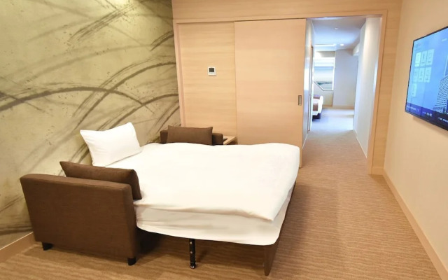 Odysis Suites Osaka Airport Hotel
