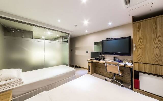 Line Hotel Suwon