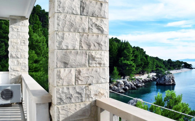 Punta Rata apartment