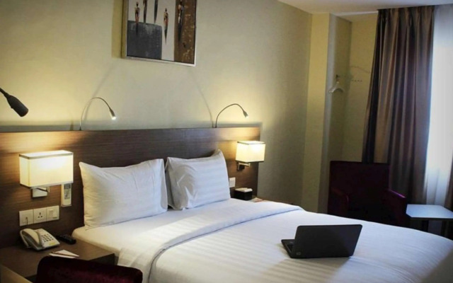 Biz Hotel Batam