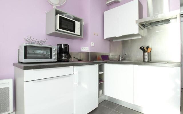 Appartement Balaruc-les-Bains, 1 pièce, 2 personnes - FR-1-553-23