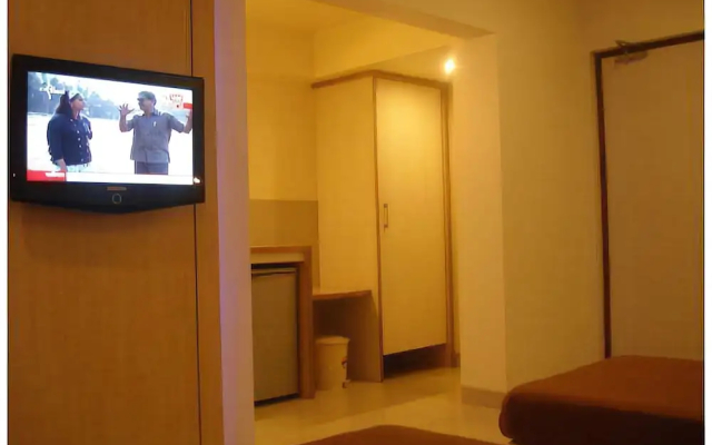 Hotel Host Inn International Mumbai