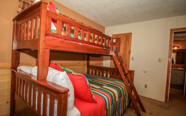 Mountain Air 1547 by RedAwning