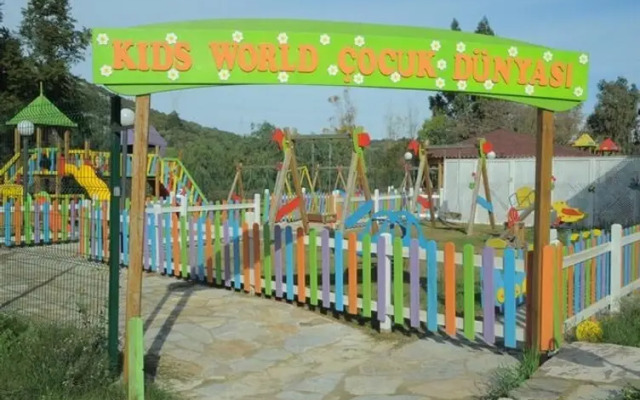 Holiday & Leisure Club