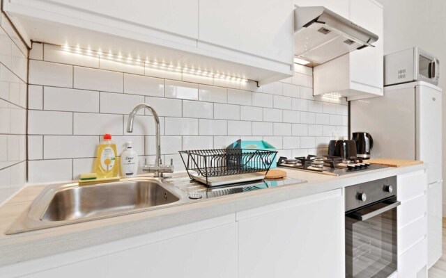 Elegant 1 Bedroom Apartment in Brixton