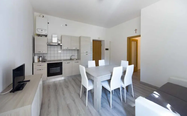 Residence Ester