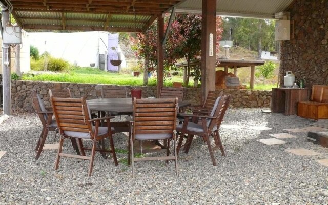 Tyrra Cottage Bed & Breakfast