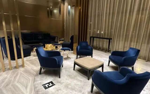 4Leisure Suites DAMAC Esclusiva Towers