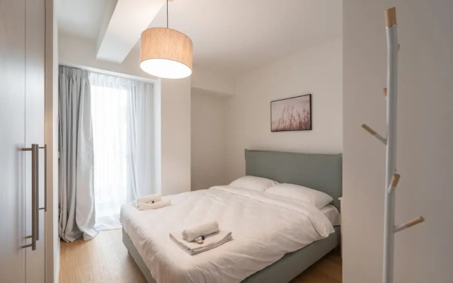 LIV Athinum 1 - Luxury Apartment 1A