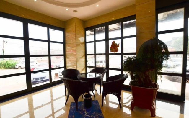 Yiwu Feinidi Inn