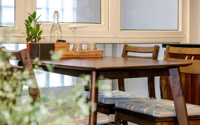 Family Apartment Near Old Quarter