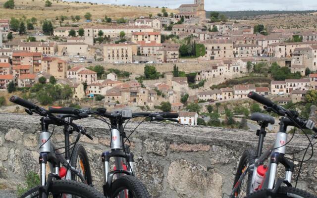 Hotel Puerta Sepúlveda by Bossh Hotels