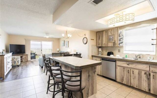 Starboard Light 1 - Two Bedroom Condo