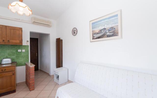 Charming 1-bedroom Apartment Sonia, Sleeps 4