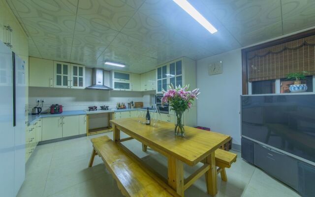 Lijiang Village House