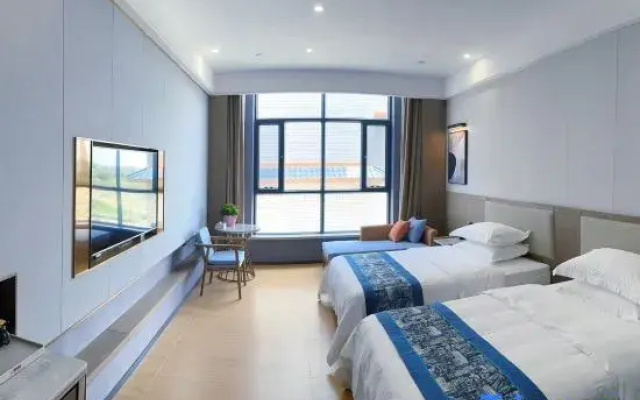 Puju Hotel in Qiemo County