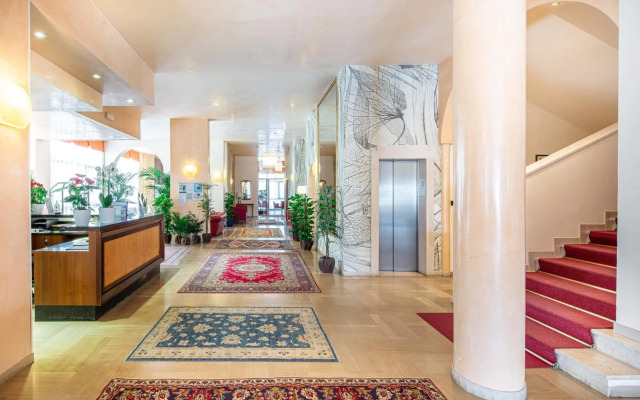 Hotel Royal