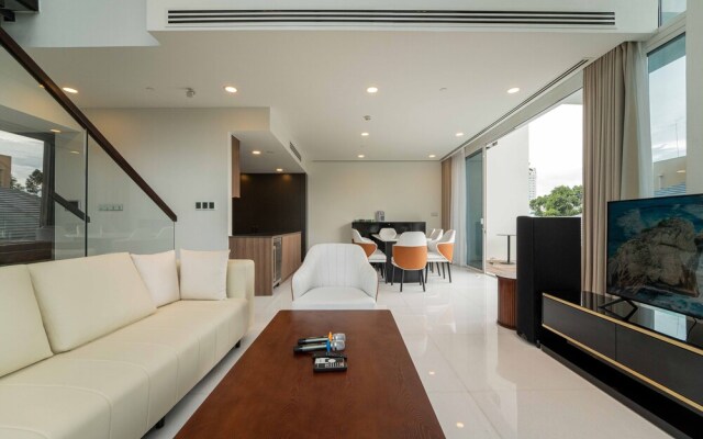 Serenity  Sky Villas Duplex