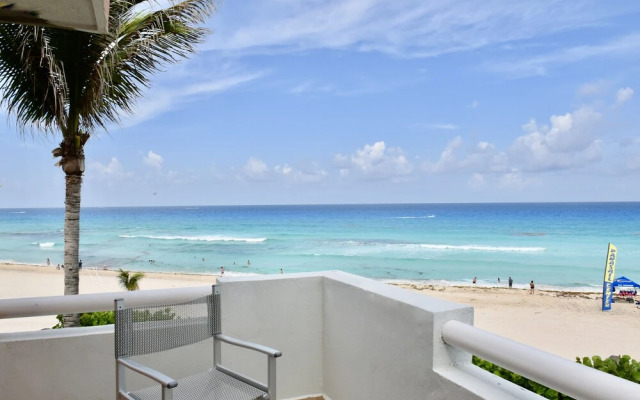 Villas Cancun Concorde by Casago