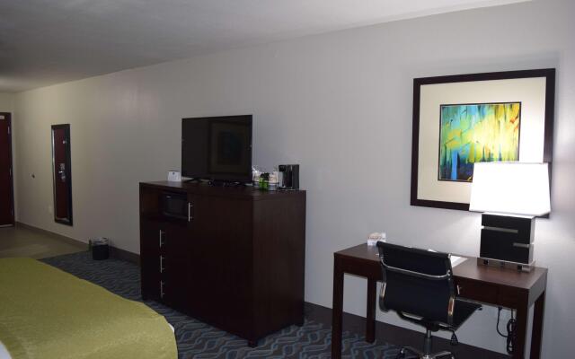 Best Western Plus Hardeeville Inn & Suites