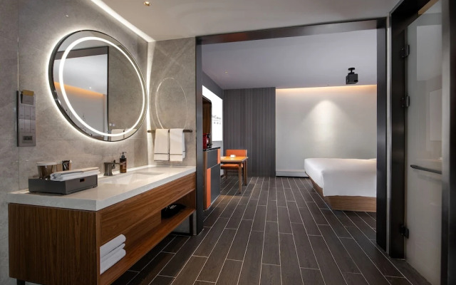 UrCove by Hyatt Shenzhen Bay Eco-Tech Park