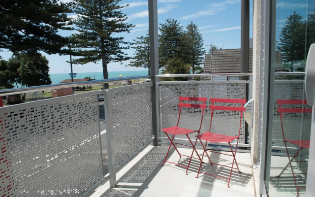Navigate Seaside Accommodation